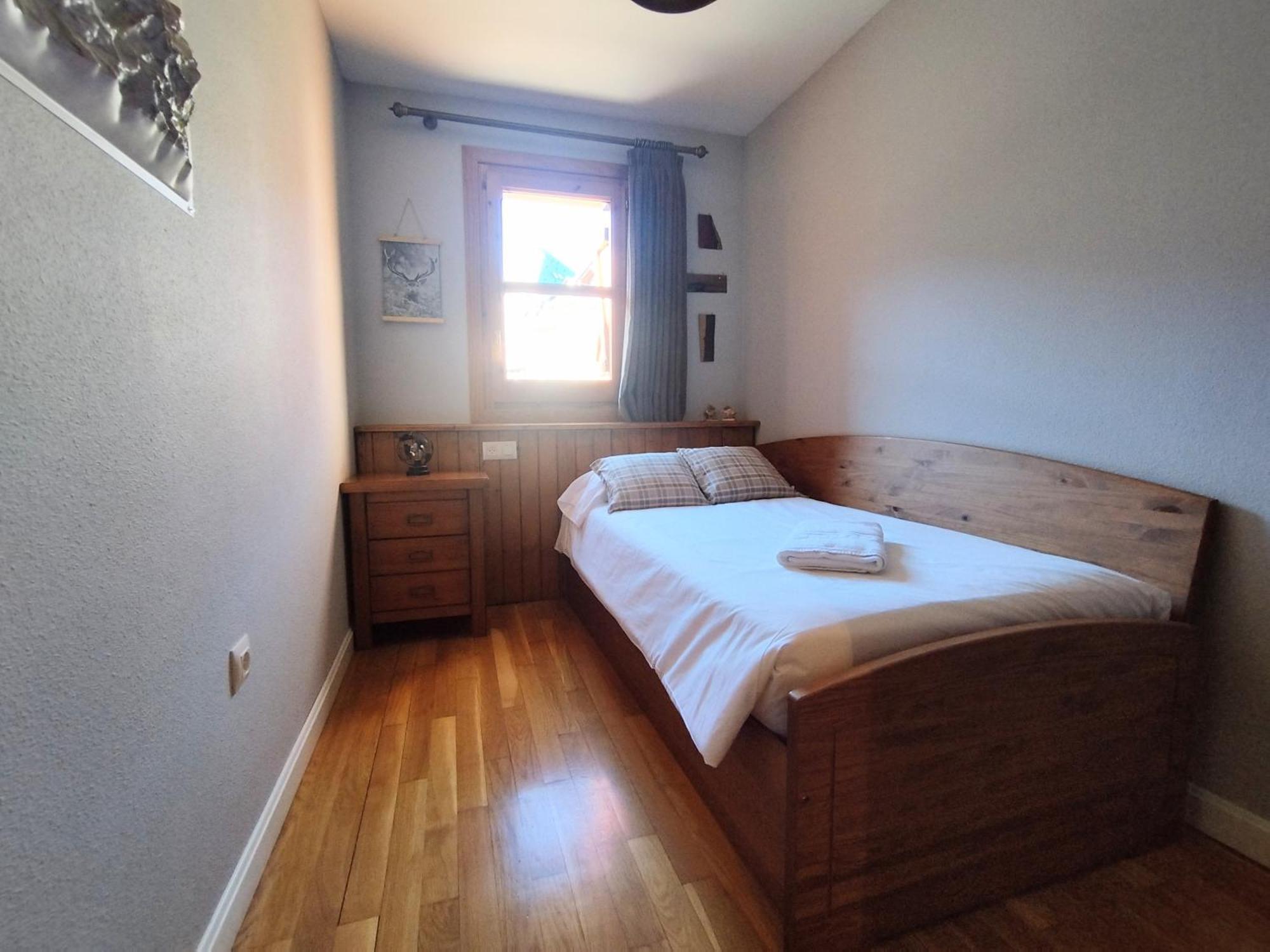 Appartamento Check-In Casas Cumbre De Benasque Eriste Esterno foto