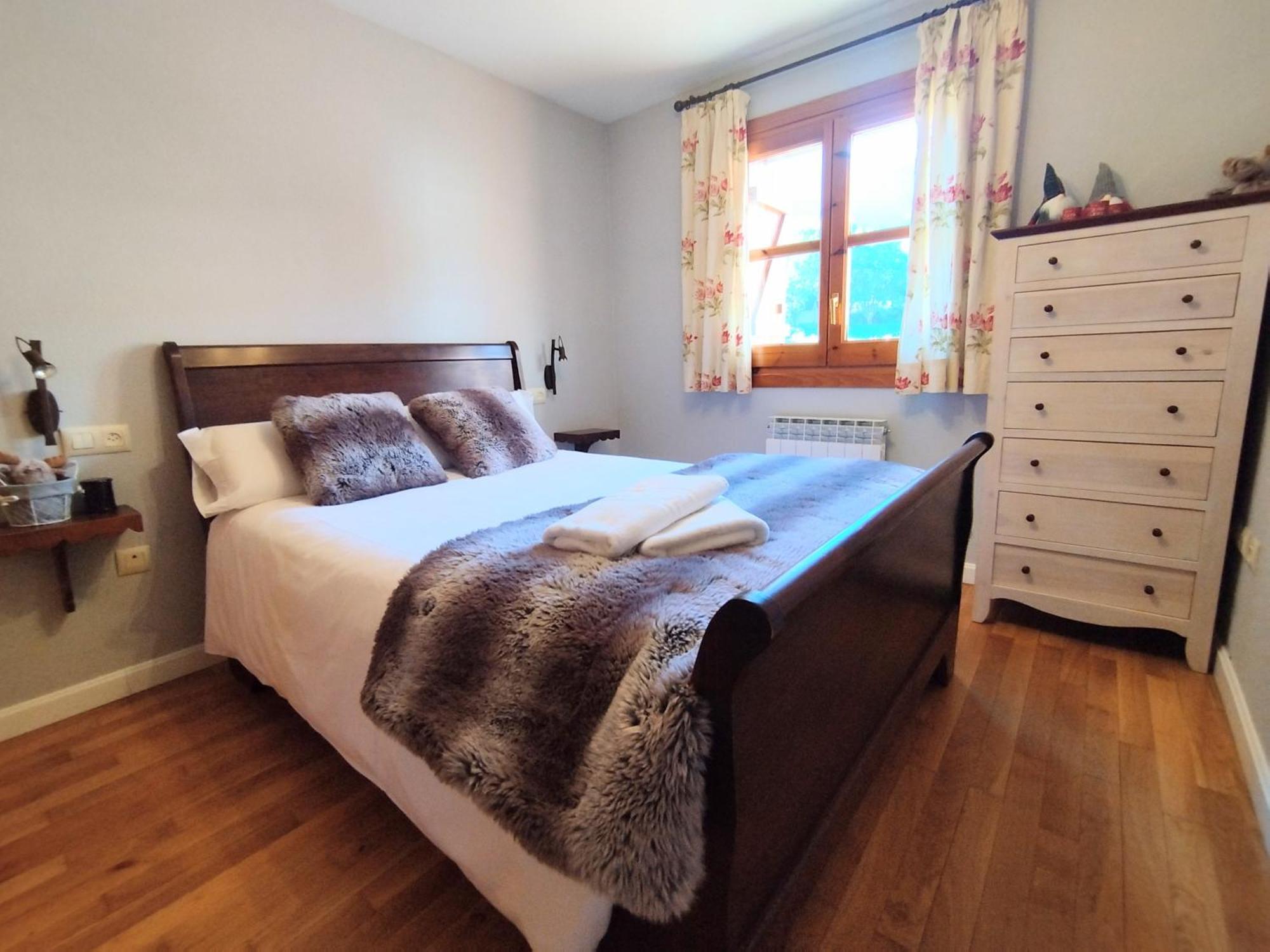 Appartamento Check-In Casas Cumbre De Benasque Eriste Esterno foto